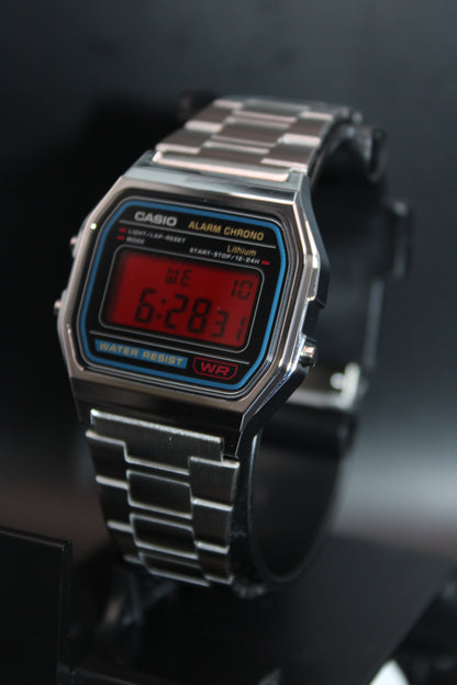 Scarlet - Casio A158W Mod