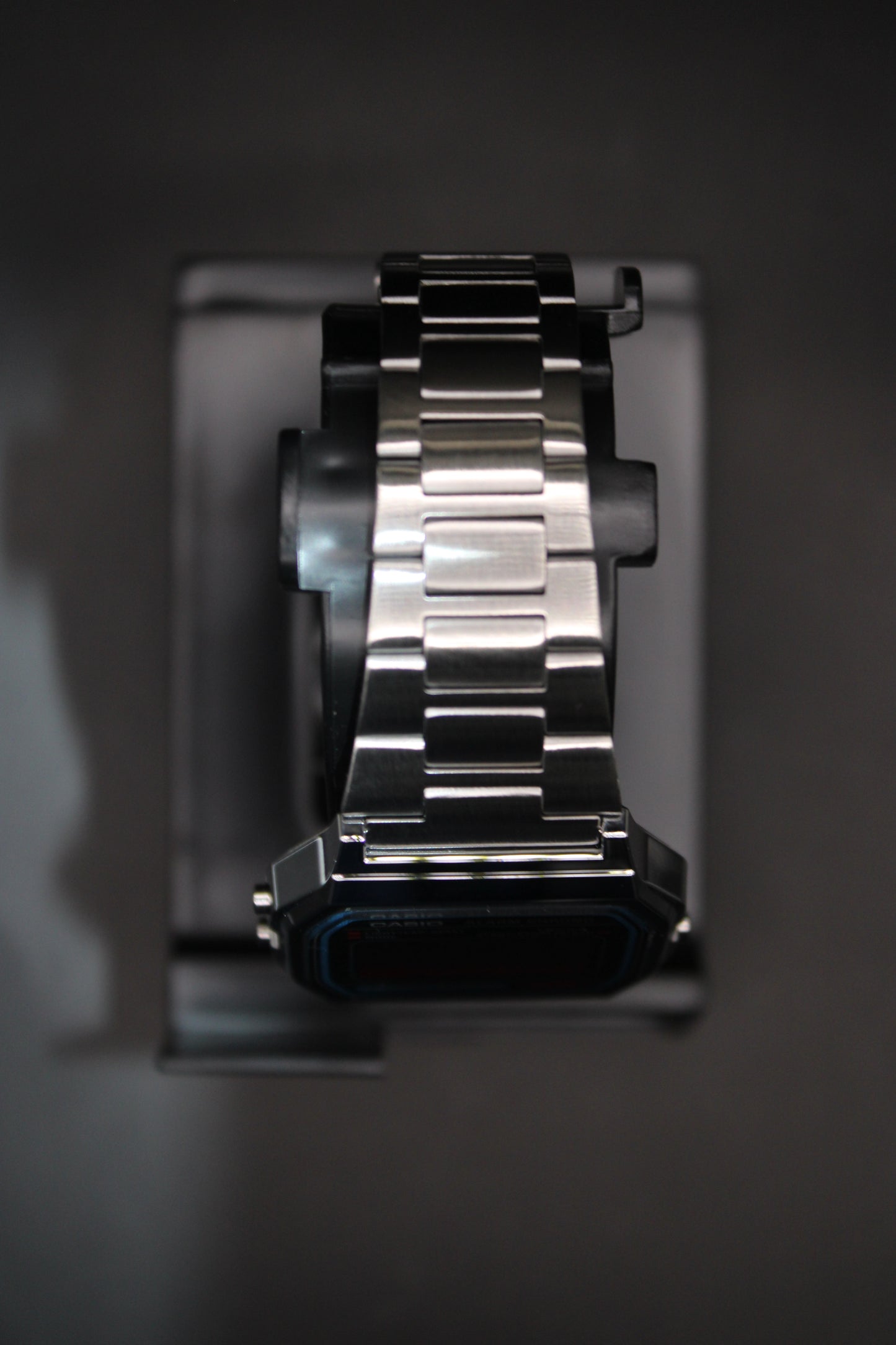 Scarlet - Casio A158W Mod